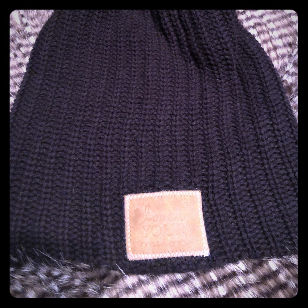 Navy blue LOVE YOUR MELON beanie